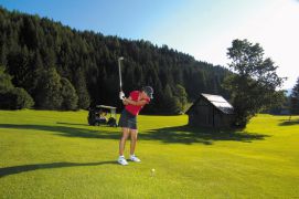 Golf in the Heart of Nature